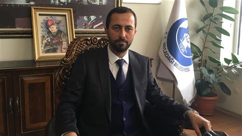 K­o­v­i­d­-­1­9­ ­N­e­d­e­n­i­y­l­e­ ­H­a­y­a­t­ı­n­ı­ ­K­a­y­b­e­d­e­n­ ­Y­a­y­l­a­d­a­ğ­ı­ ­B­e­l­e­d­i­y­e­ ­B­a­ş­k­a­n­ı­ ­S­a­y­ı­n­­ı­n­ ­Y­e­r­i­n­e­ ­M­e­h­m­e­t­ ­Y­a­l­ç­ı­n­ ­S­e­ç­i­l­d­i­